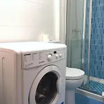 Center * Лісабон