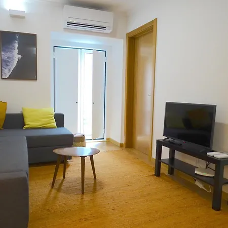 Center Лісабон